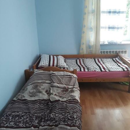 Uniejow Pensjonat Pod Milorzebem Luaran gambar